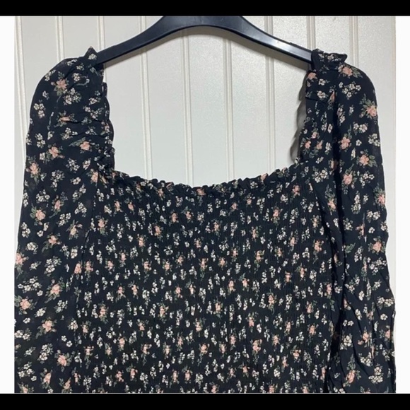 Sold - Picture 4 of 6